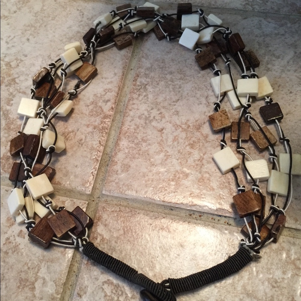 Multi strand brown and cream square tile necklace - Picture 5 of 5
